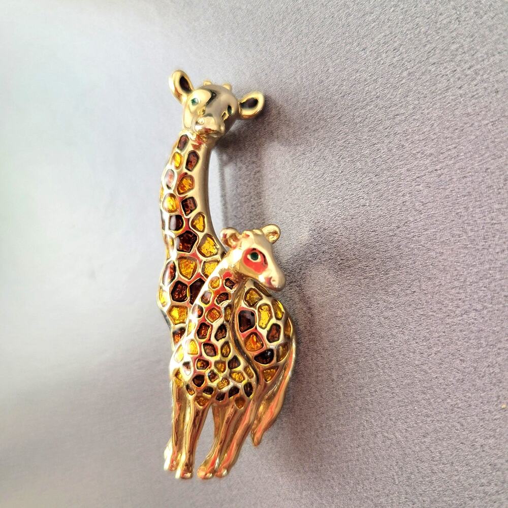 Vintage Gold-Tone Giraffe Mother & Baby Brooch with Enamel Accents 2.2"
